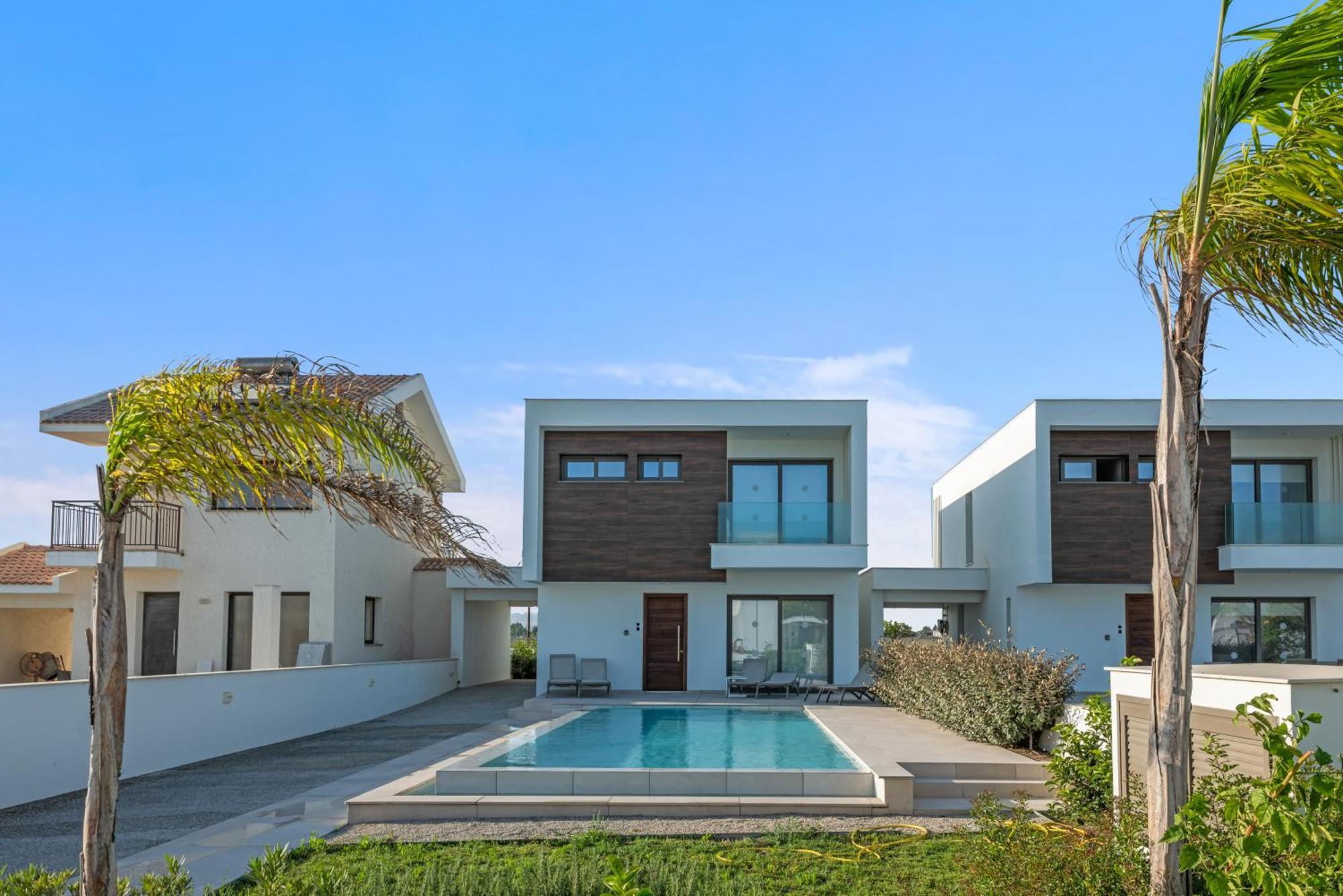 Serenity Waves Villa 12 Softades Dış mekan fotoğraf